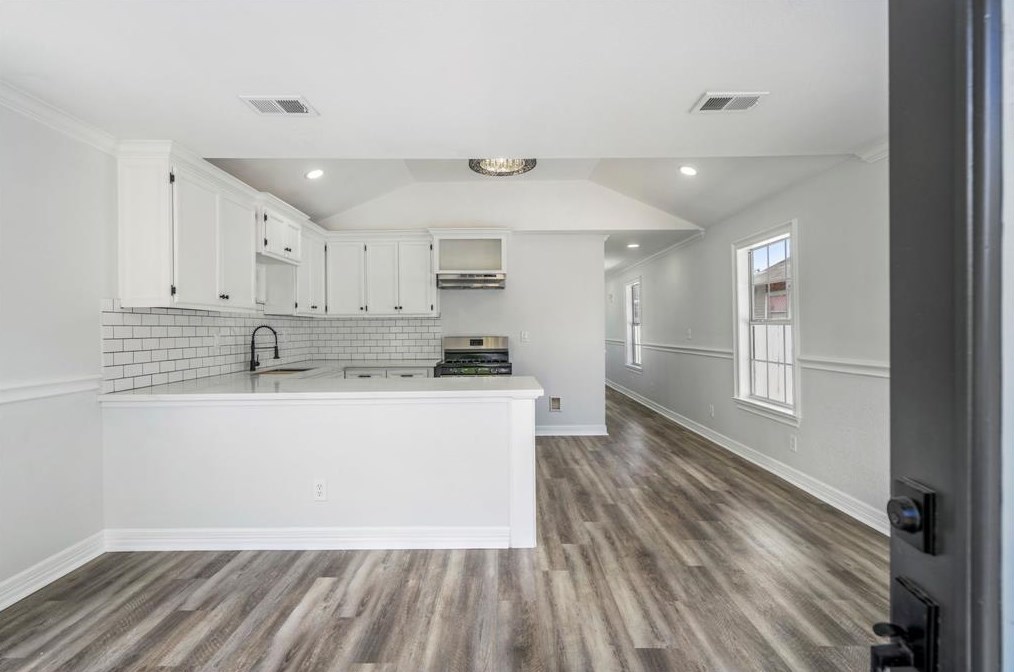 7836 Avenue E, Houston, TX 77012