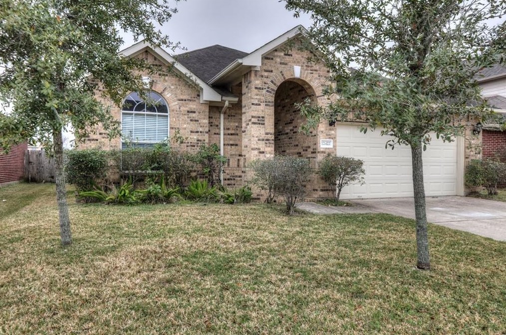 12422 Packard Bend Trl, Houston, TX 77089-2633