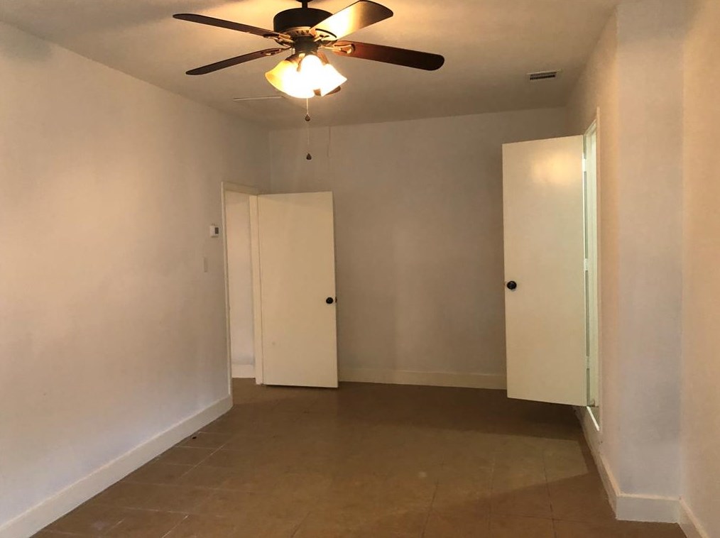 409 Grace St, Houston TX  77003-2614 exterior