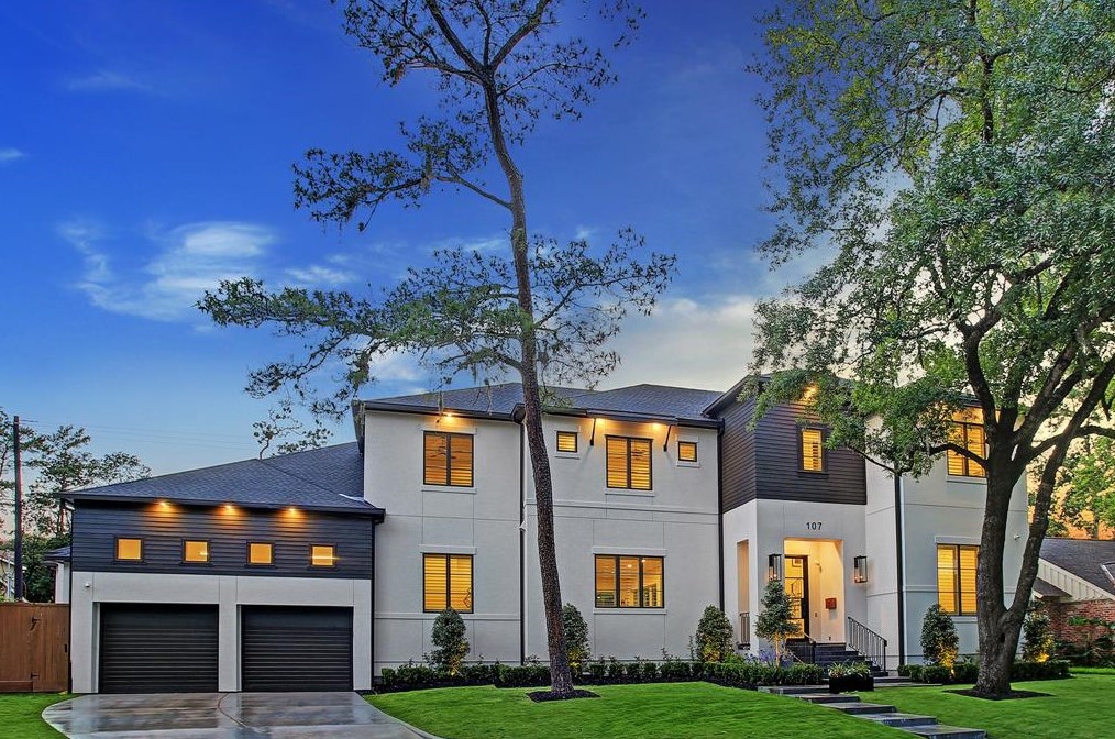 107 Fawnlake Dr, Houston, TX 77079-7309