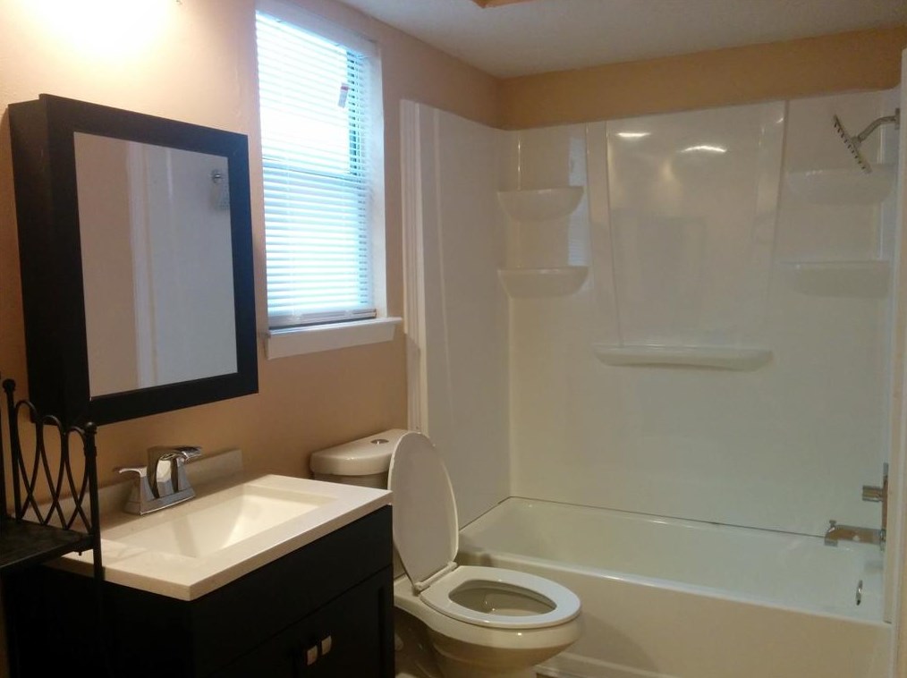 607 Shady Dale Dr, Stafford, TX 77477