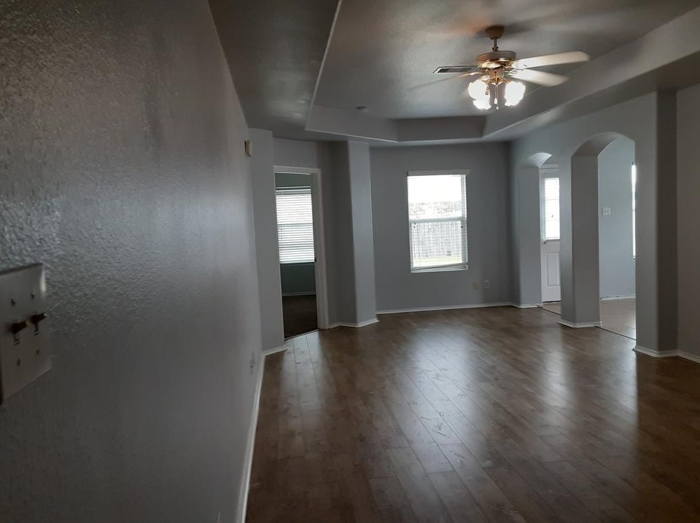 3915 Dogwood Trl, Baytown TX  77521-2791 exterior