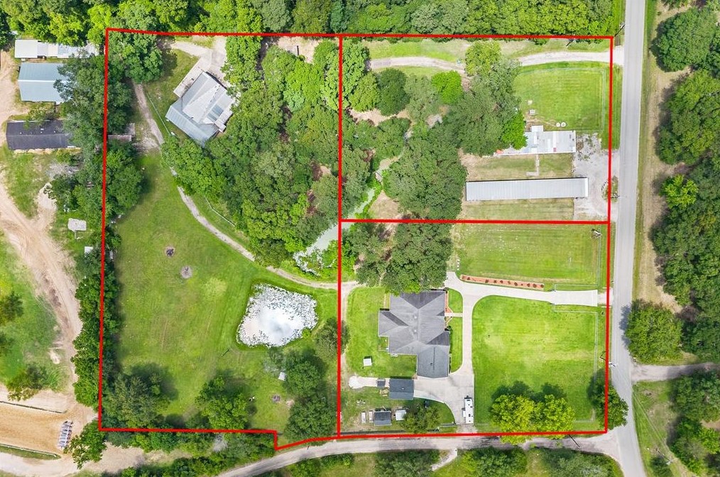 16084 Firetower Rd, Conroe, TX 77306