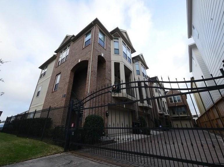 2012 Rosedale St Apt B, Houston, TX