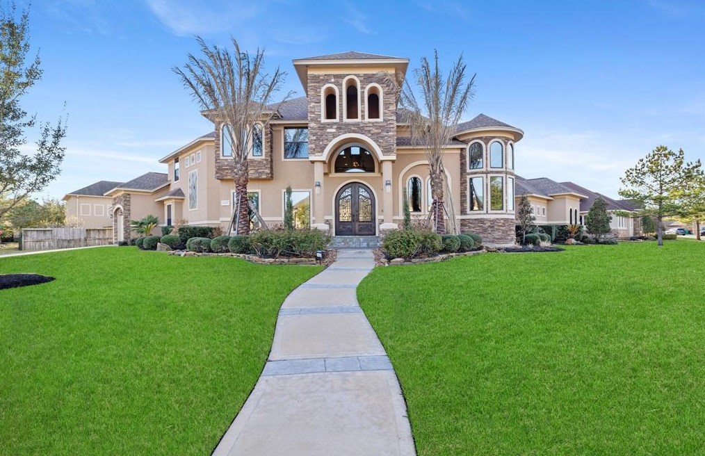 21603 Christopher Lake Ct, Cypress TX  77433-6604 exterior