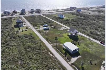 1144 Waco Street, Gilchrist, TX 77617 - Photo 26