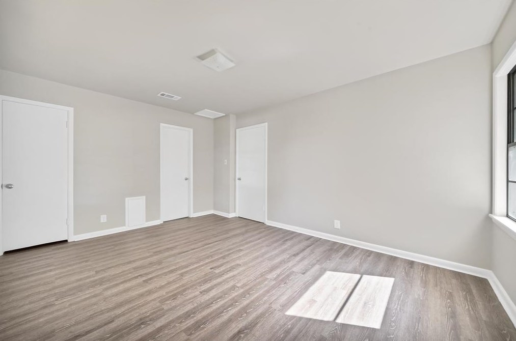 2006 Counter Point Dr, Houston TX  77055-1706 exterior