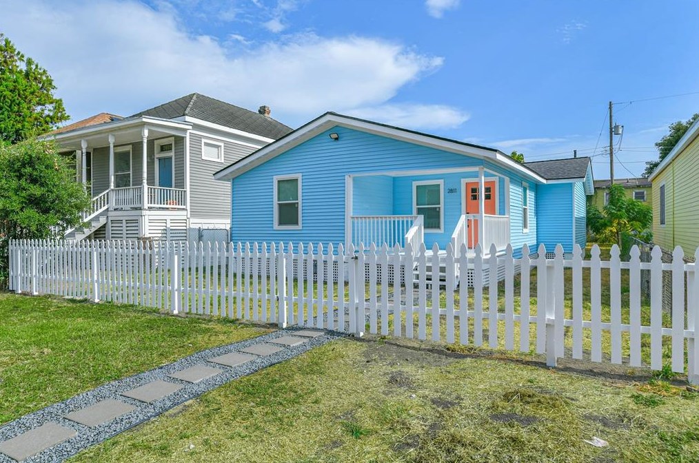 2811 Ave O 1/2, Galveston, TX 77550