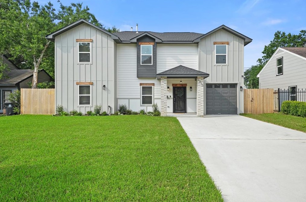 3810 Cosby St, Houston, TX 77021-2512