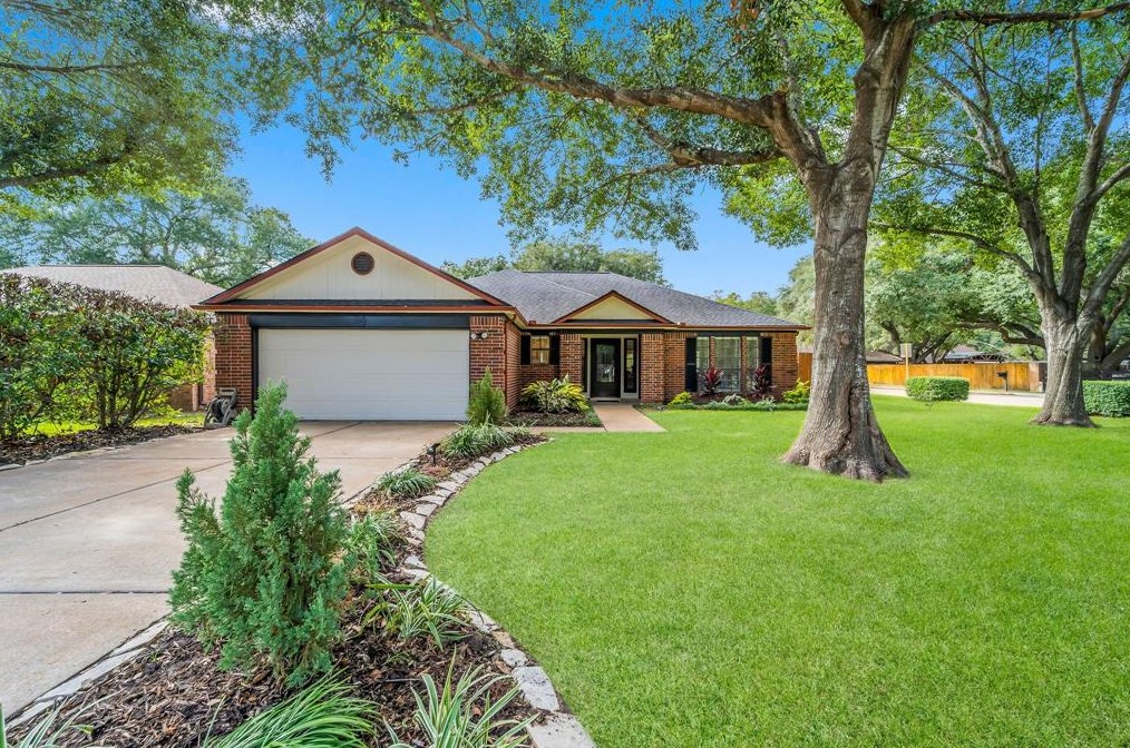 2641 Village Way Dr, Katy, TX 77493-1246