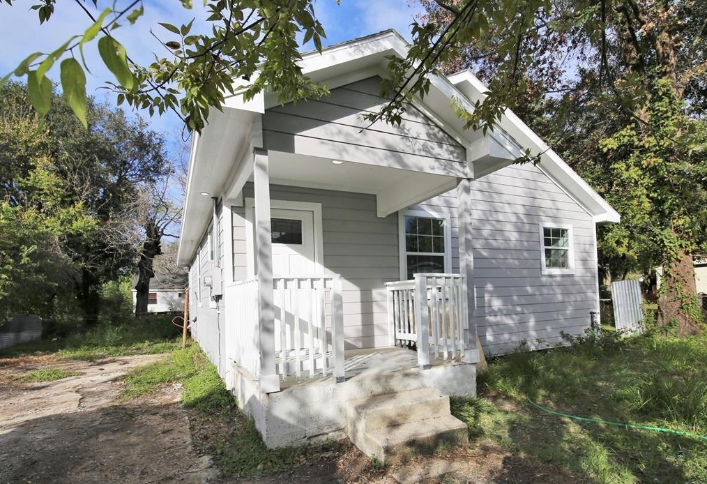5109 Earline St, Houston, TX 77016-5213