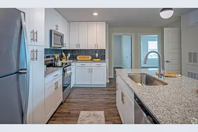 10010 N Capital Of Texas Hwy, Austin, TX 78759 - Photo 14