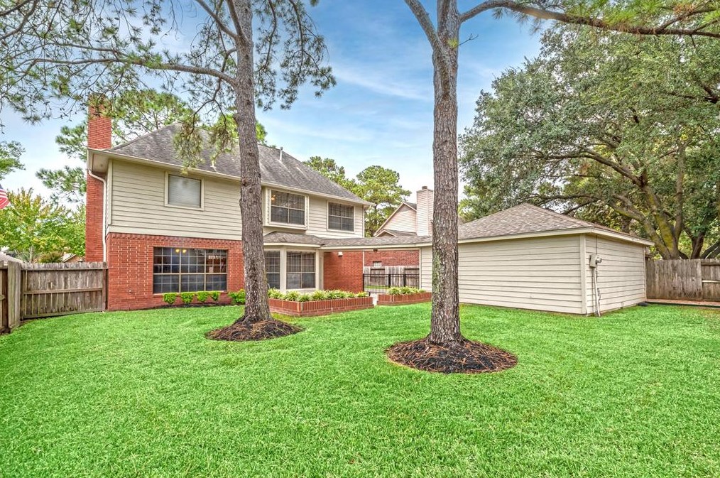 7610 Clover Cyn, Houston TX  77095-4034 exterior
