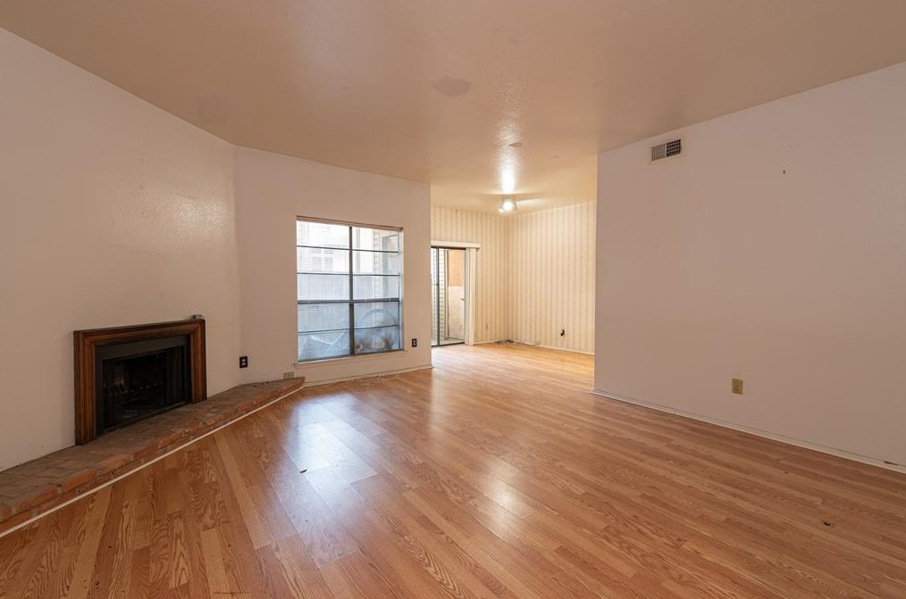 9707 Richmond Ave #99, Houston, TX 77042