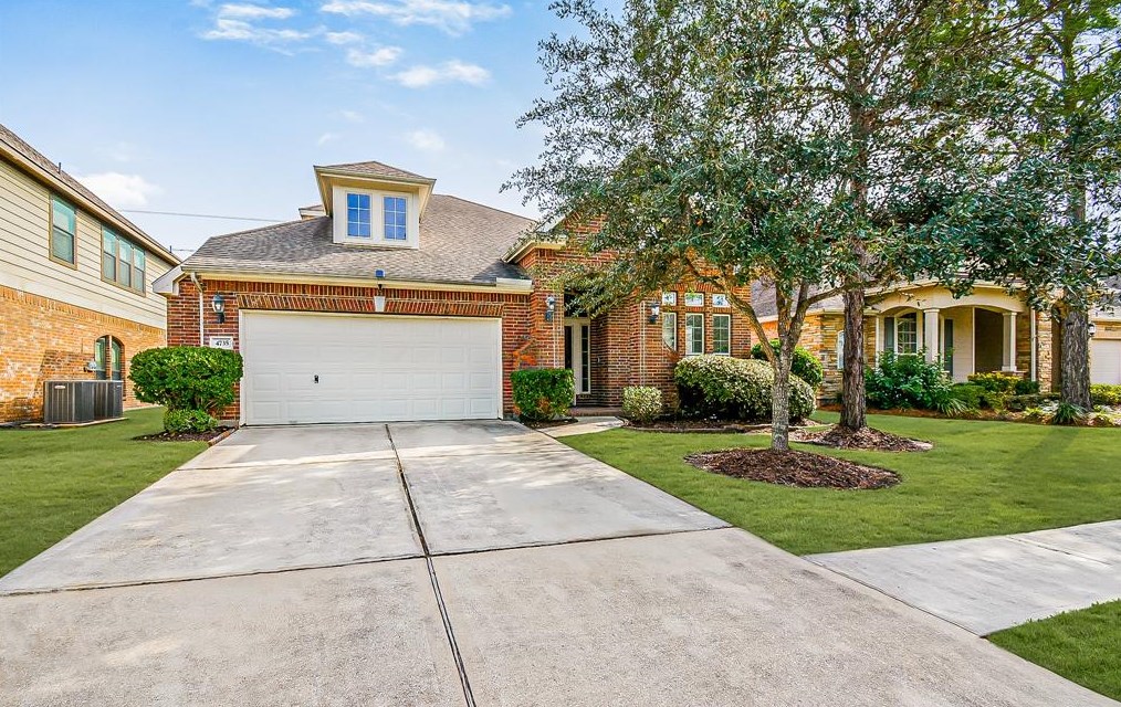 4735 Butterfly Path Dr, Humble, TX 77396