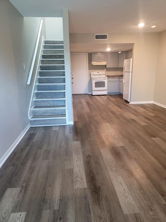 325 Church St Apt 124, Galveston, TX 77550