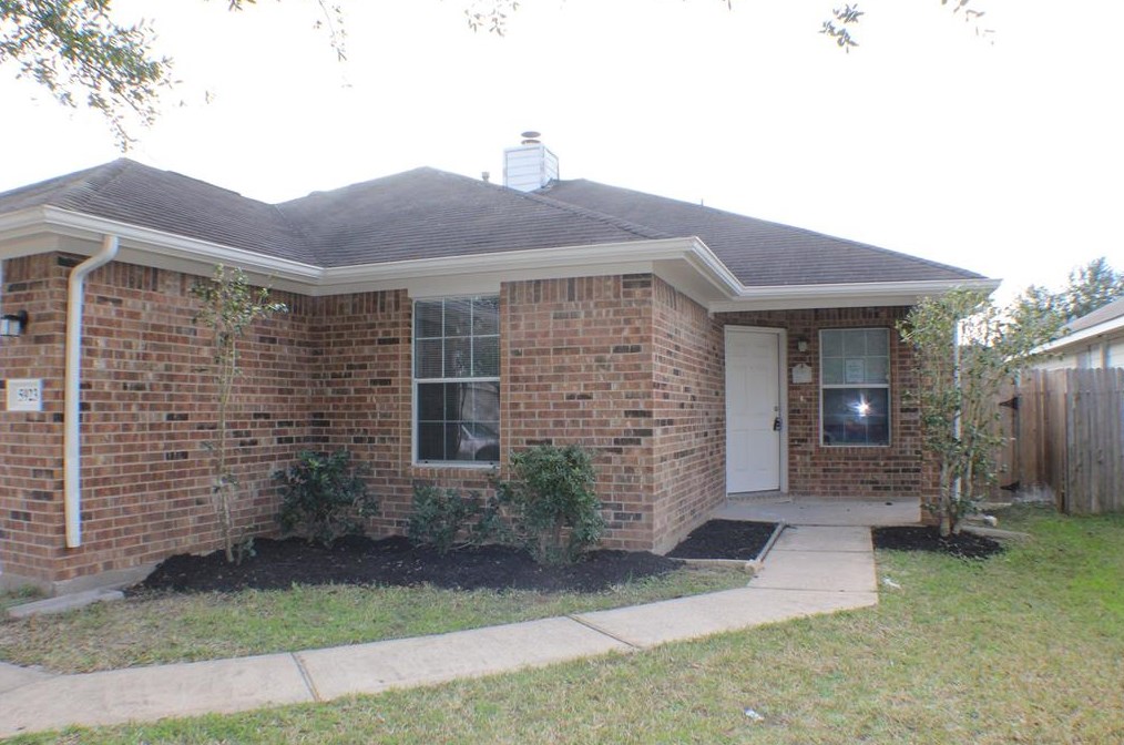 5923 Bradworthy Dr, Katy, TX 77449