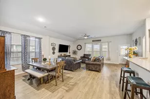 310 Morning Dove Trl, Sealy, TX 77474 - Photo 6