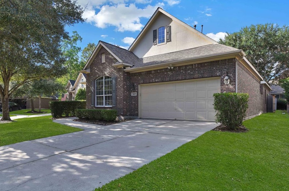10215 Broken Trace Ct, Humble, TX 77338