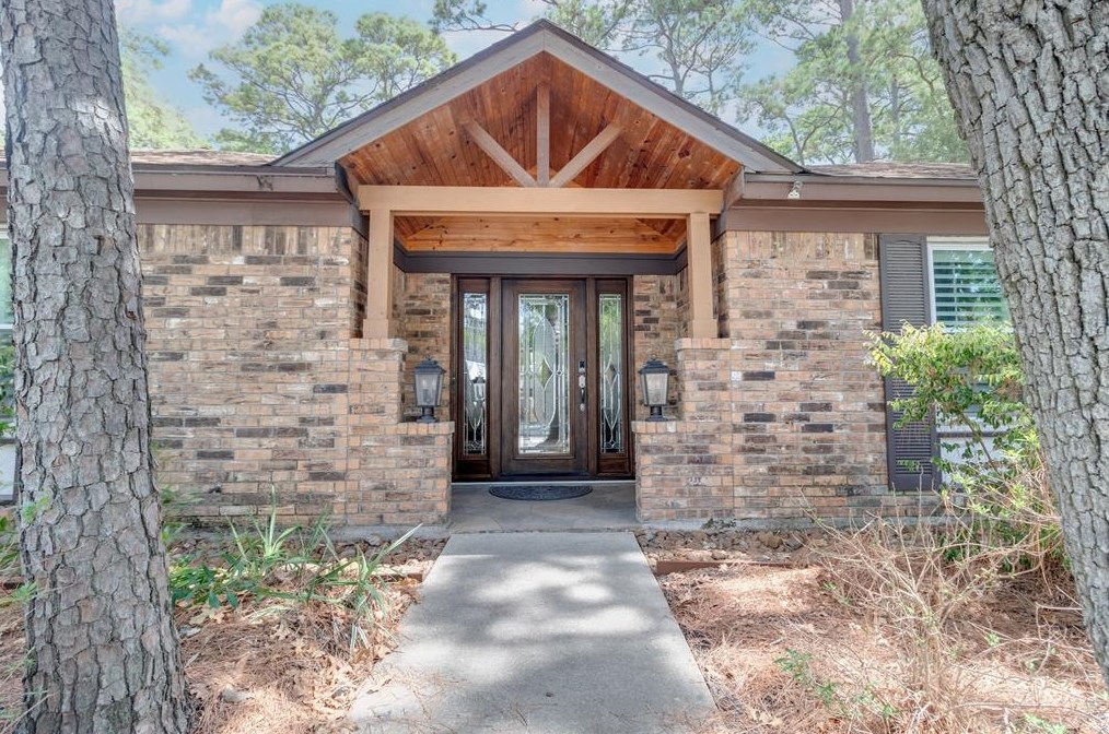 3600 Savell Dr, Baytown, TX 77521-2721