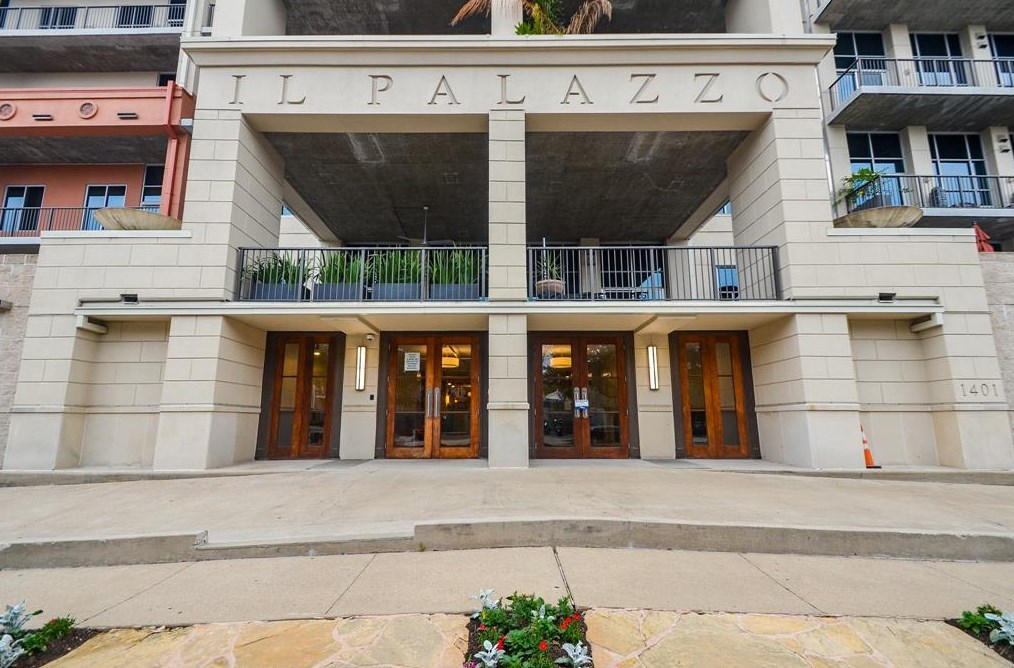 1401 Calumet St, Houston, TX 77004-7157