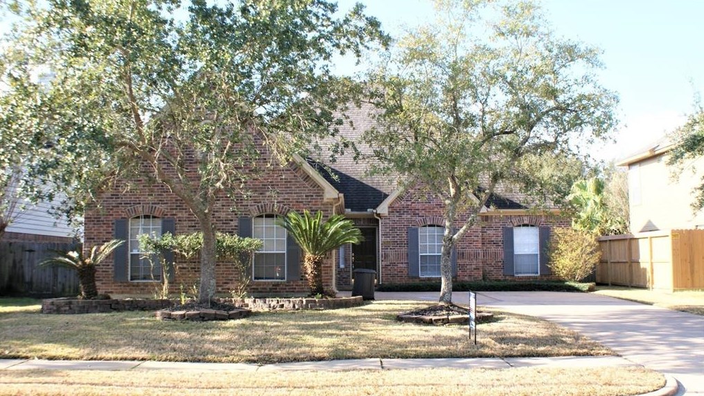13514 Pear Woods Ct, Houston, TX 77059-3561