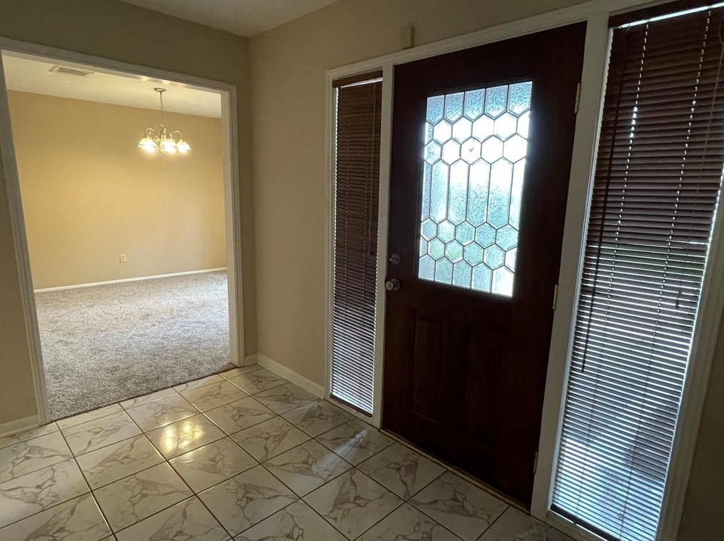 13823 Piping Rock Ln, Houston, TX 77077