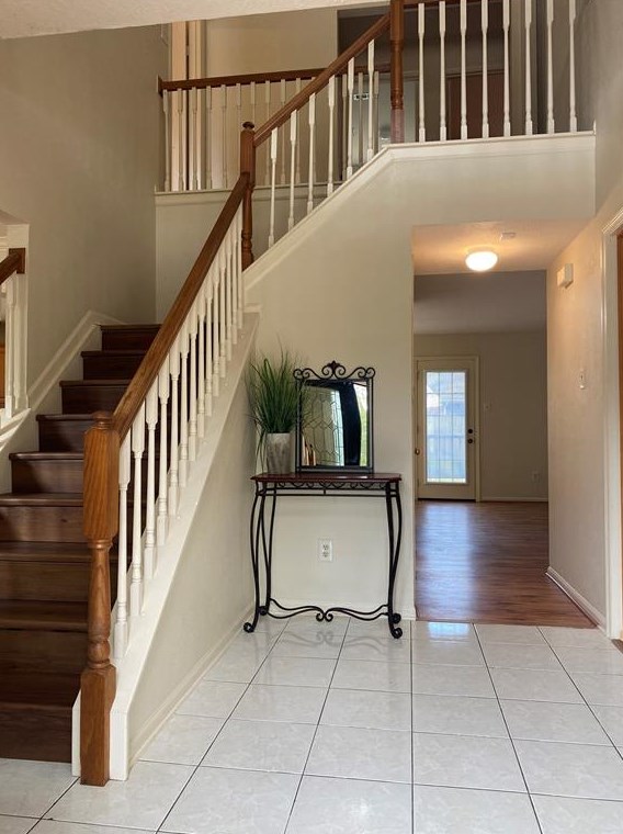 10 Trillium Cir, Spring TX  77381-6000 exterior