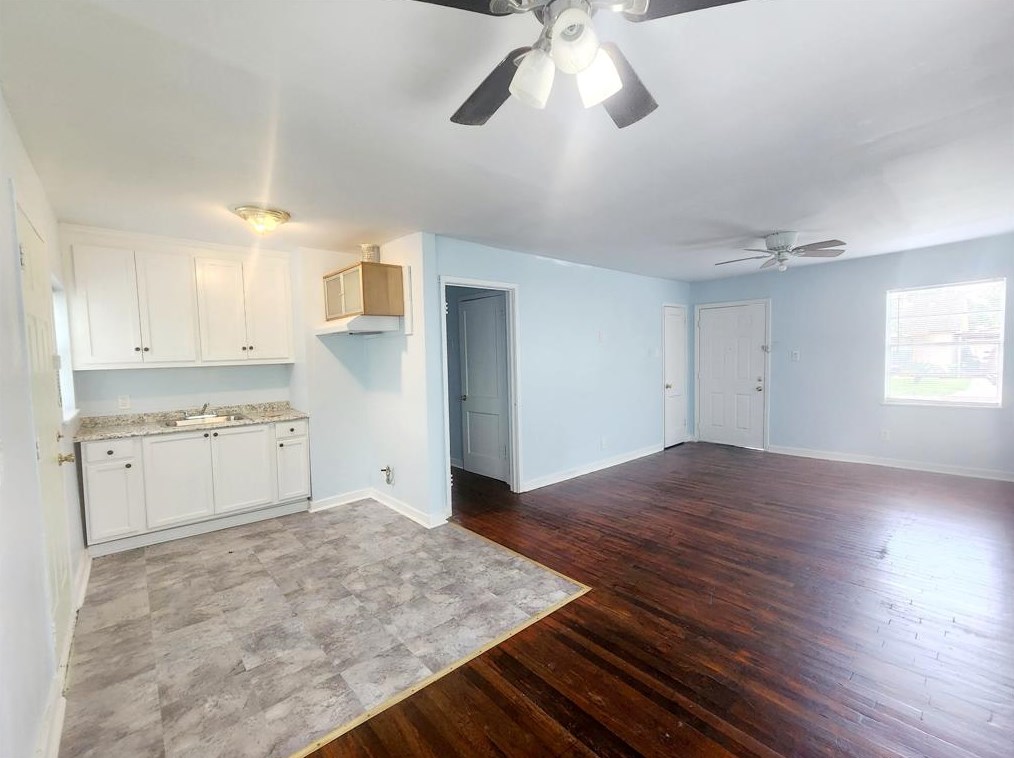6723 Narcissus St, Houston, TX 77087-2613