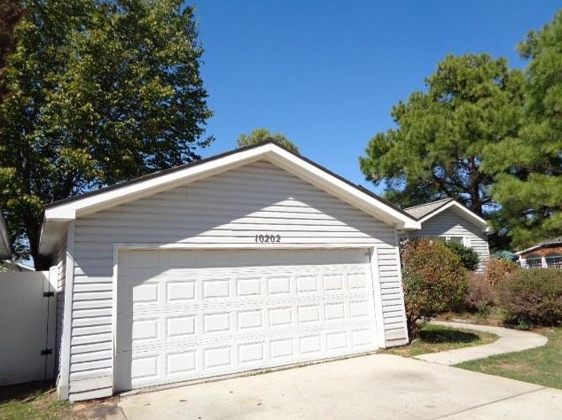10202 Berrypatch Ln, Tomball, TX 77375