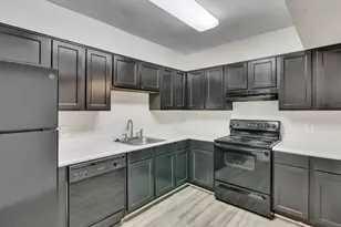 1401 Longcreek Dr, Columbia, SC 29210 - Photo 6