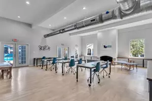 1401 Longcreek Dr, Columbia, SC 29210 - Photo 2