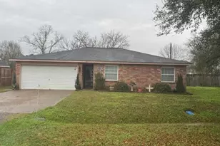 245 N Clover St, Bridge City, TX 77611 - Photo 26