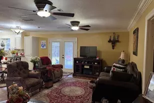 245 N Clover St, Bridge City, TX 77611 - Photo 12