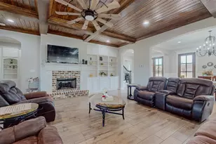 205 Talpa Trl, Lumberton, TX 77657 - Photo 4