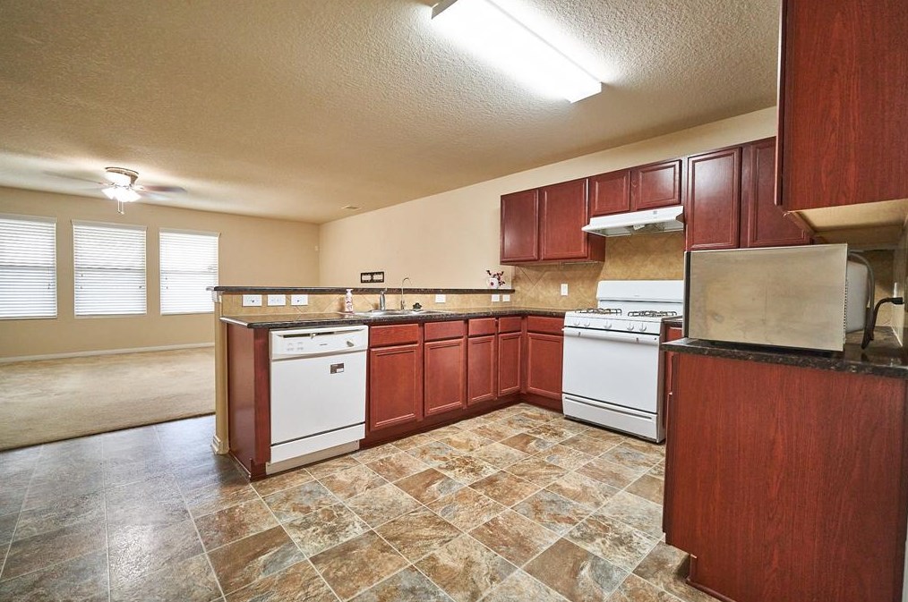 3019 Zephyr Glen Way, Houston TX  77084-7282 exterior