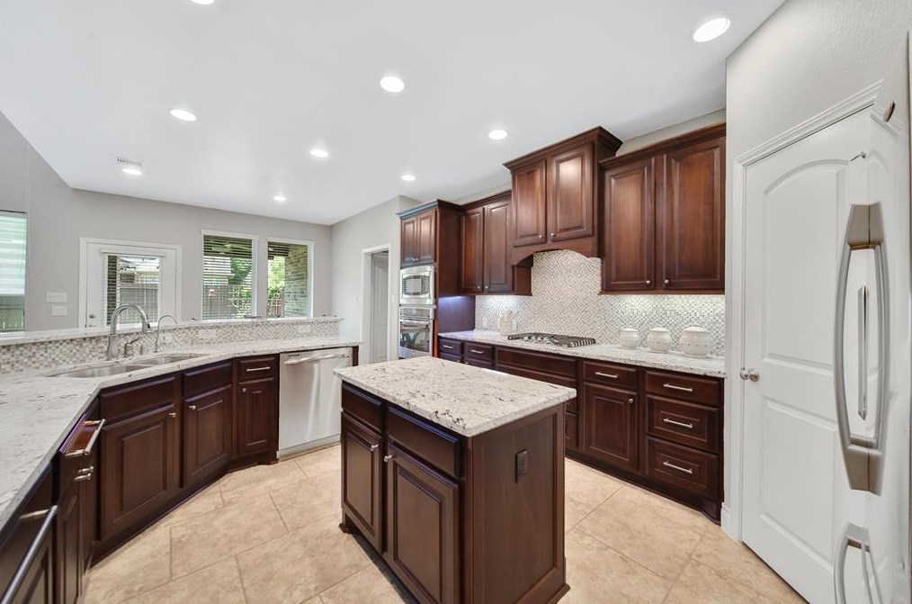 27602 Liberty Hts Ln, Fulshear TX 77441-1480 exterior