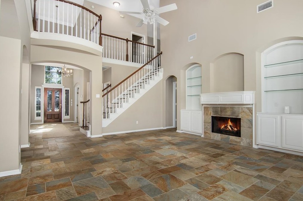 2118 Shade Crest Dr, Richmond TX  77406-6792 exterior