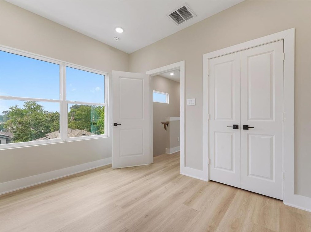 4327 Idaho, Houston TX  77021-4951 exterior