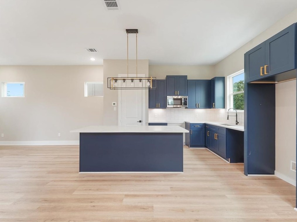 4327 Idaho, Houston TX  77021-4951 exterior