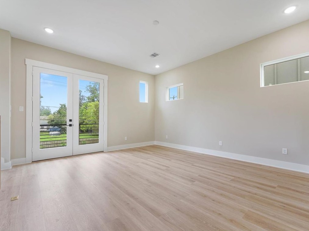 4327 Idaho, Houston TX  77021-4951 exterior