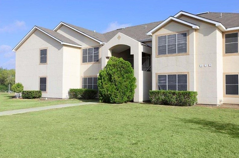 2280 W Business 77, Los Cuates, TX 78586
