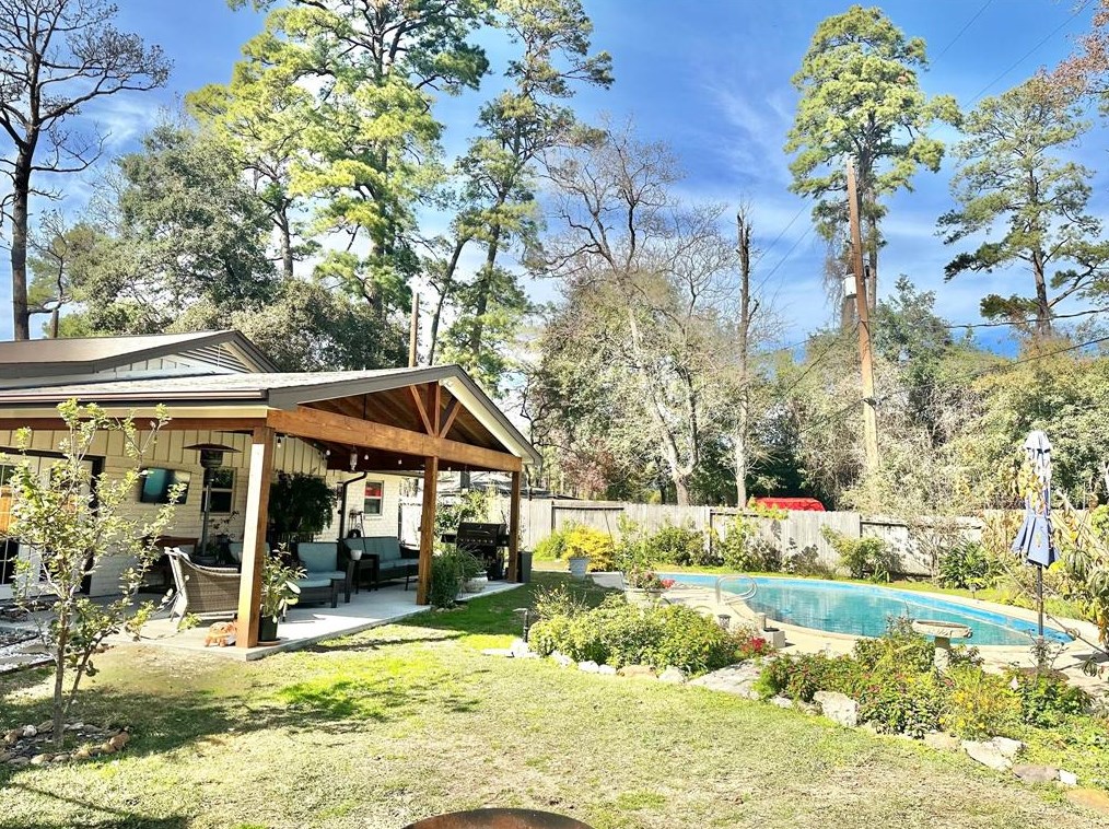 106 Enchanted Oaks Ct, Spring, TX 77388
