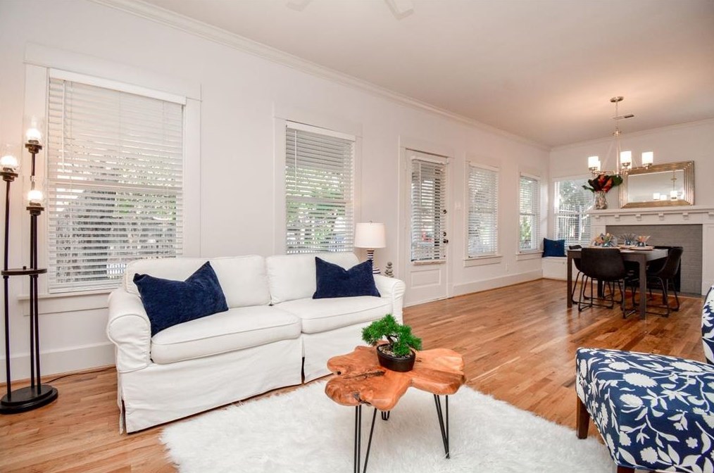 2418 Mandell, Houston TX 77005-1828 exterior