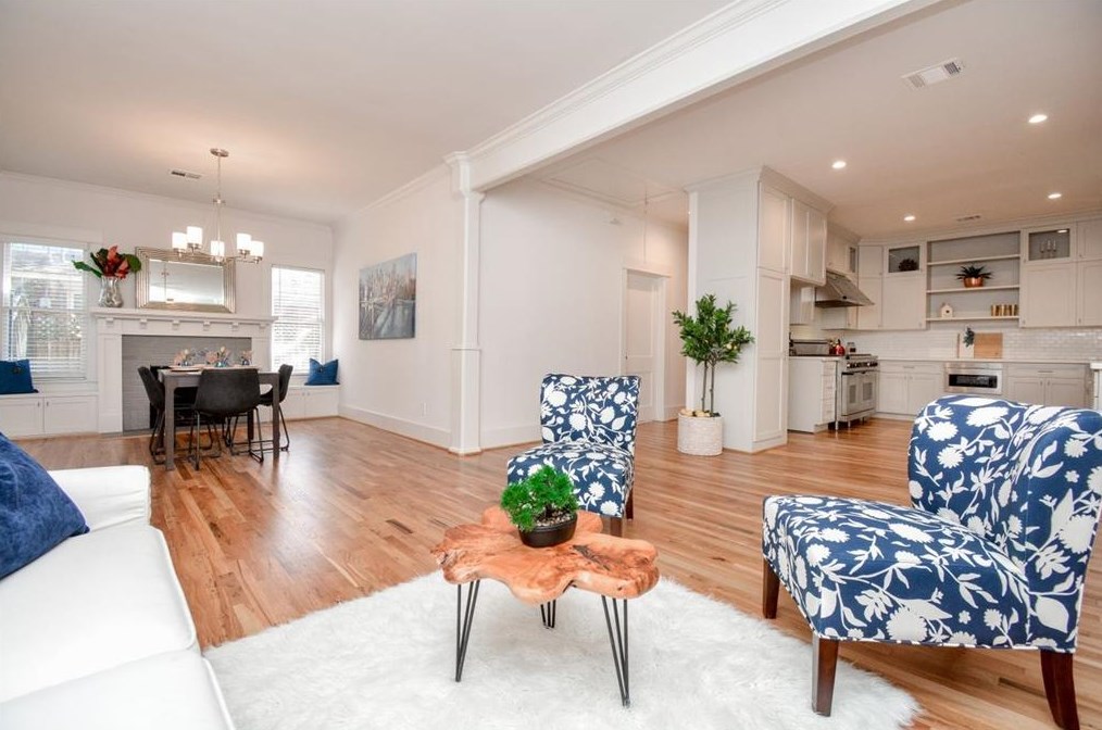 2418 Mandell, Houston TX 77005-1828 exterior