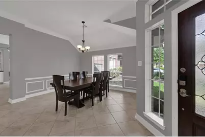 5714 Bayberry Way, Sugar Land, TX 77479 - Photo 4