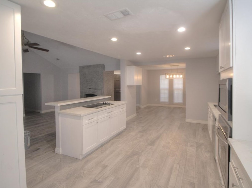 4515 Cloudmount Dr, Houston, TX 77084-3509