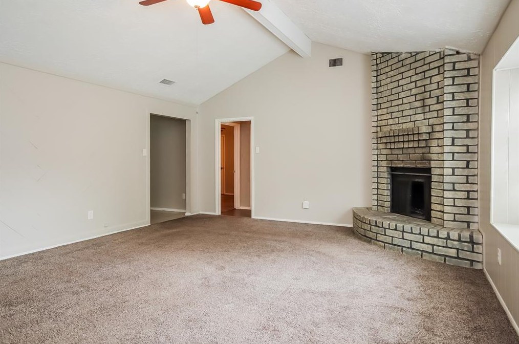 17210 Forelock Way, Crosby TX  77532-4018 exterior