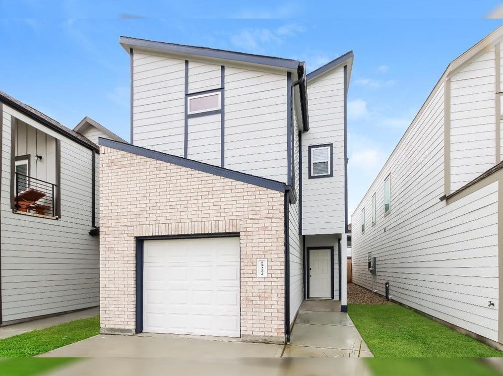15222 Estrella W, Houston, TX 77073