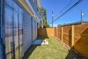 8926 Easthaven Blvd, Houston, TX 77075 - Photo 32